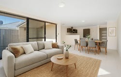 2/15 Crosthwait Circle, Tapping, WA 6065