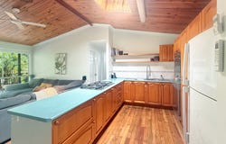 5 Wharf Street, Macleay Island, Qld 4184