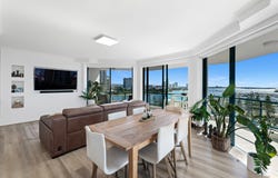 49/22 Montgomery Avenue, Main Beach, Qld 4217