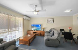 2/38 Milbong Street, Battery Hill, Qld 4551