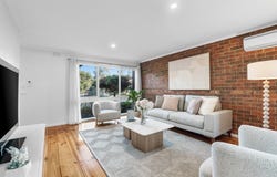 10/17 Fullwood Parade, Doncaster East, Vic 3109
