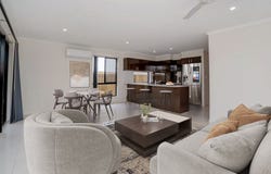 17 Weedbrook Street, Park Ridge, Qld 4125