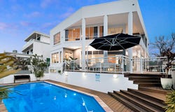 52 Clear Island Road, Broadbeach Waters, Qld 4218
