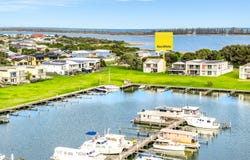 72 Arcadia Avenue, Hindmarsh Island, SA 5214