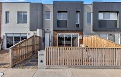 16  nolita walk, Point Cook, Vic 3030