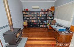 11 Devon Street, Manjimup, WA 6258