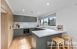 13 Cedar Avenue, Alfredton, Vic 3350