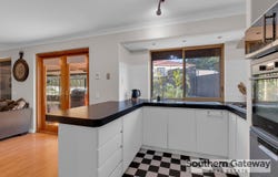 4 Dawkins Court, Leda, WA 6170