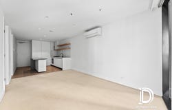 915/677 La Trobe Street, Docklands, Vic 3008