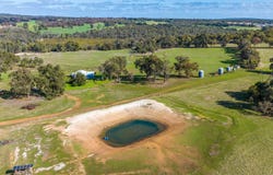 284 Wariin Road, Woottating, WA 6562