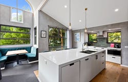 1 Changue Road, Merrijig, Vic 3723
