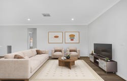 8 Rhonda Crescent, Truganina, Vic 3029