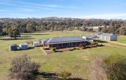 152 Sunrise Crescent, Lockwood South, Vic 3551