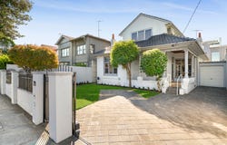 79 Ormond Esplanade, Elwood, Vic 3184