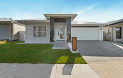 180 Barrams Road, White Rock, Qld 4306