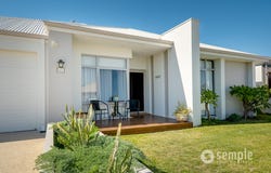 67 Coogee Road, Lake Coogee, WA 6166