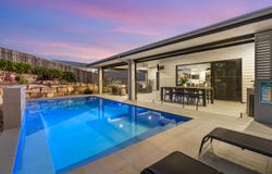 7 Ambermerle Way, Coomera Waters, Qld 4209