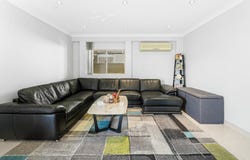 1B Bellata Place, Hinchinbrook, NSW 2168