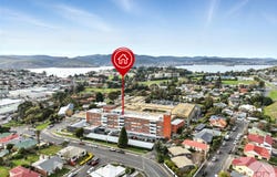 5/33 Tower Road, New Town, Tas 7008