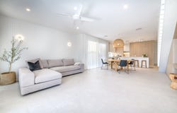 1/53 Errol Avenue, Paradise Point, Qld 4216
