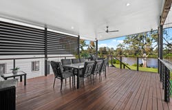 17 Esplanade, Yeronga, Qld 4104
