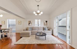 38 Crawford Avenue, Stafford, Qld 4053