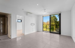 309/601 Glades Drive, Robina, Qld 4226