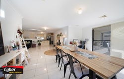 6 Tarn Dr, Canning Vale, WA 6155