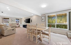 37 Dunbarton Drive, Wantirna, Vic 3152