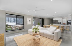 2/12 Ginger Bell Avenue, Bli Bli, Qld 4560