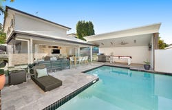 43 Florence Street, Carina, Qld 4152