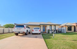 6 Guy Street, Emerald, Qld 4720