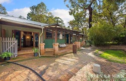 55 Banksia Grove, Stoneville, WA 6081