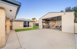 111 Penda Avenue, New Auckland, Qld 4680