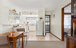 4/1108 Howitt Street, Wendouree, Vic 3355