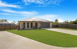 4 Walkers Road, Urangan, Qld 4655