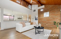 8 Urquhart Court, Greenvale, Vic 3059