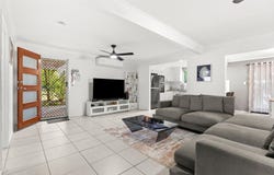 27 Carinya Street, Crestmead, Qld 4132