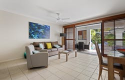 4/15-17 Davidson Street, Port Douglas, Qld 4877