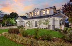 11 Bridgewater Boulevard, Camden Park, NSW 2570