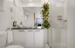 2104/923 David Low Way, Marcoola, Qld 4564