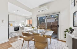 1/22 Aquila Crescent, Endeavour Hills, Vic 3802