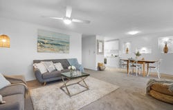 1/18 Back Street, Biggera Waters, Qld 4216