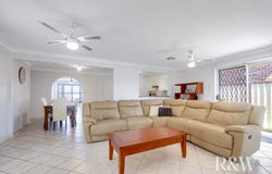 5 Bren Close, St Clair, NSW 2759