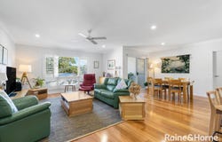 1/10 Augusta Place, Mollymook Beach, NSW 2539