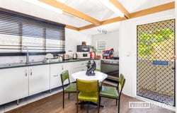 24 Dowling Street, Park Avenue, Qld 4701