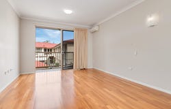 222/27 Clarendon Avenue, Bethania, Qld 4205