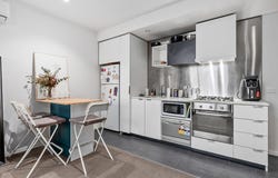 401/19-21 Hanover Street, Oakleigh, Vic 3166