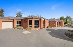 8/4 Hearn Street, Drouin, Vic 3818