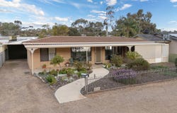 111 Murray Drive, Riverglades, SA 5253
